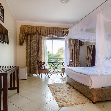 Victoria Travel Hotel Kampala Dış mekan fotoğraf